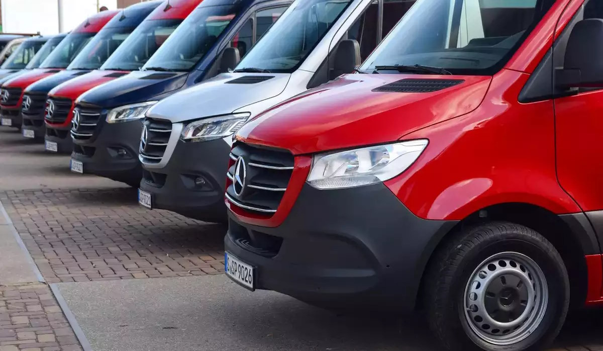 Why Might You Need A Managed Van Fleet? | Vanaways